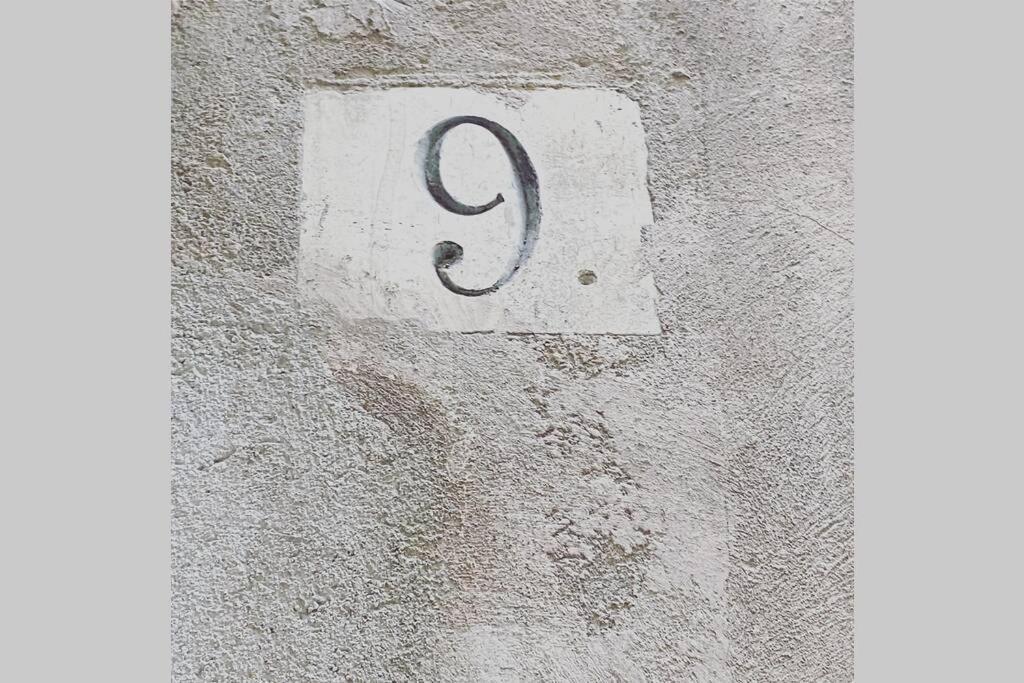 Velo Vern 1 Beautiful New Apartment 2 Bed Ensuite Girona Exteriör bild
