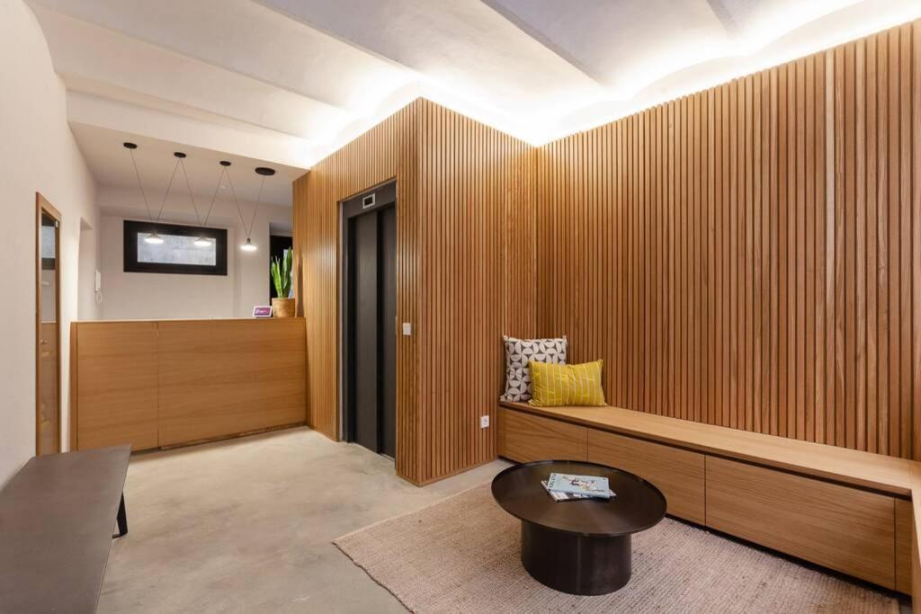 Velo Vern 1 Beautiful New Apartment 2 Bed Ensuite Girona Exteriör bild